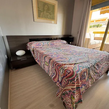 Gran Con Piscina En Apartman *