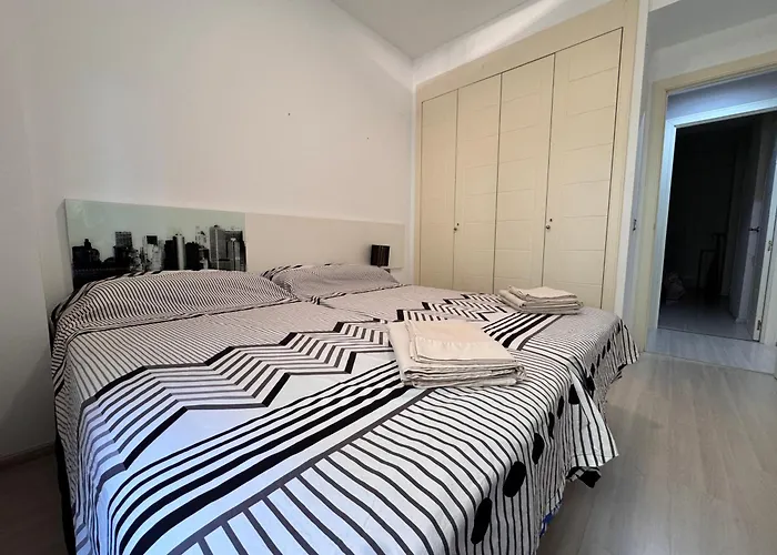 Gran Con Piscina En Dénia