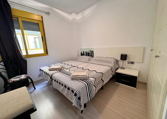 Gran Con Piscina En Διαμέρισμα