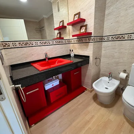 Apartament Gran Con Piscina En